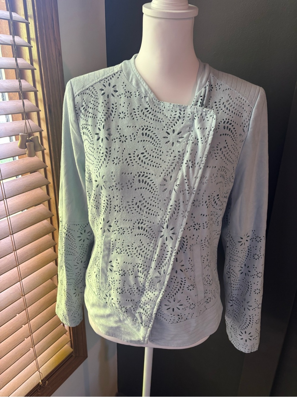 Chico’s Blue Faux Suede Laser Cut Moto Jacket Blazer Size 0 Small/Medium